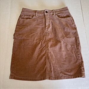 Woman’s Chaps Tan corduroy knee length size 8 Pencil Skirt